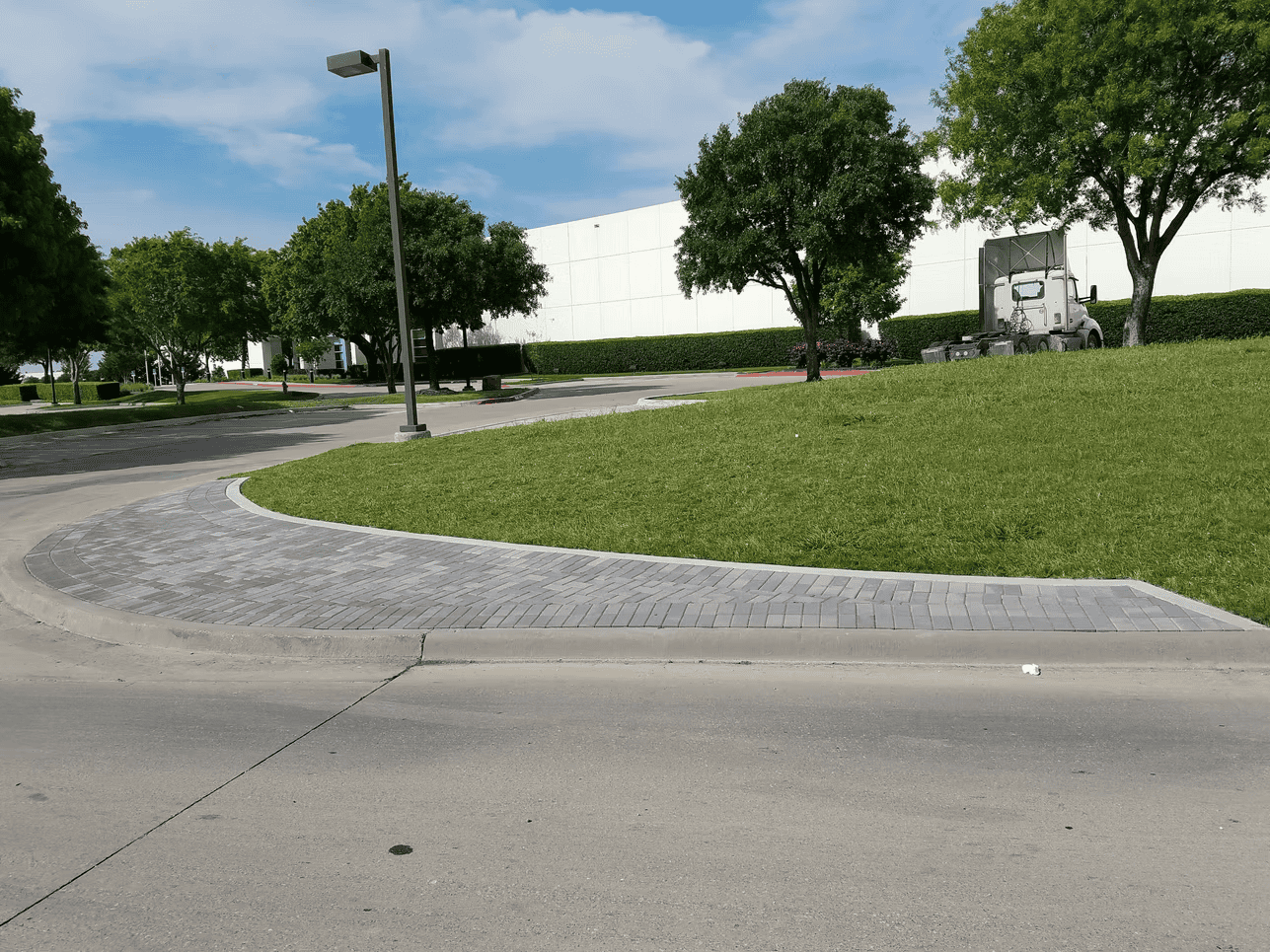 Conroy's stone work and pavestone project in North Texas 3