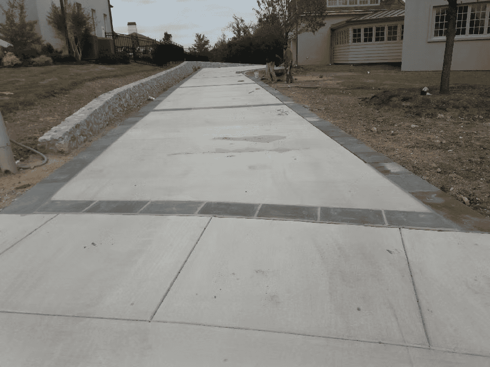 Conroy's stone work and pavestone project in North Texas 29
