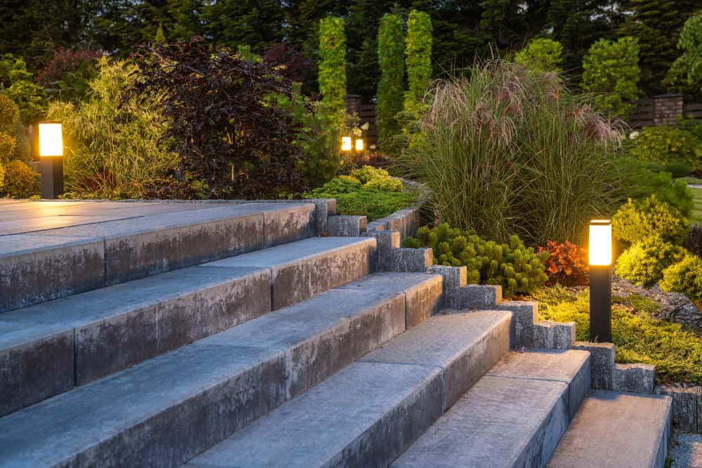 Stone borders and retaining walls in Keller TX